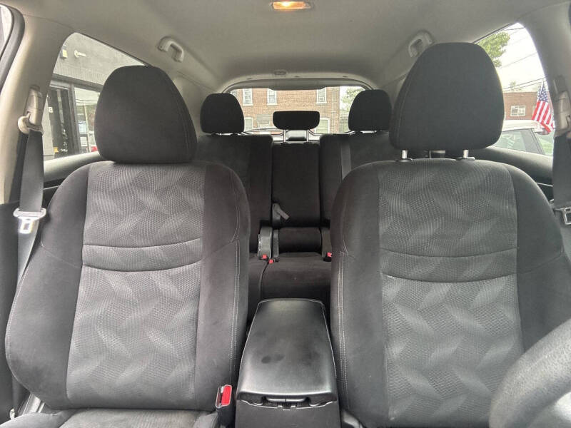 2015 Nissan Rogue SV