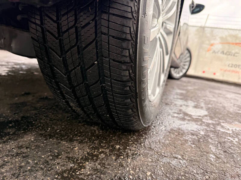 2017 Volkswagen Passat 1.8T SE