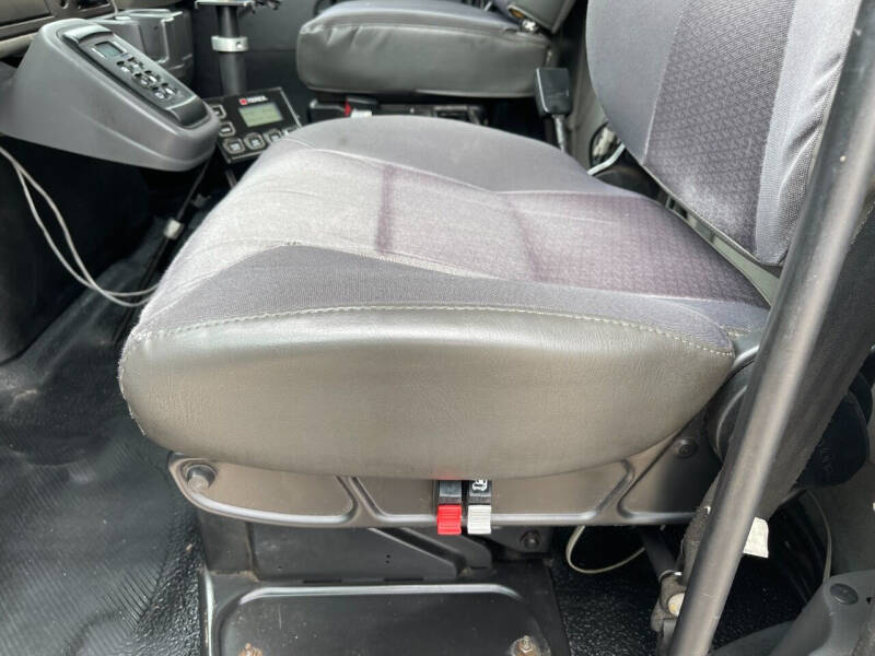 2013 International DuraStar 4300