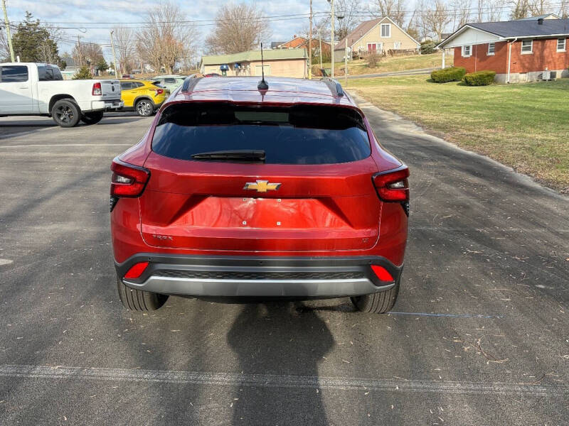 2024 Chevrolet Trax LT