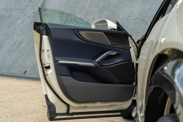 2023 Ferrari Purosangue