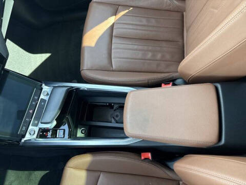 2024 Audi Q8 e-tron quattro Premium