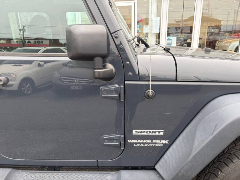 2018 Jeep Wrangler JK Unlimited Willys Wheeler W