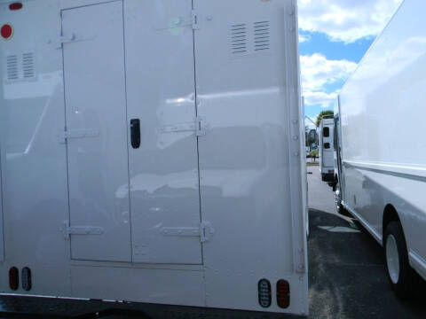 2009 Freightliner MT45 Chassis