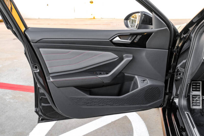 2025 Volkswagen Jetta GLI Autobahn