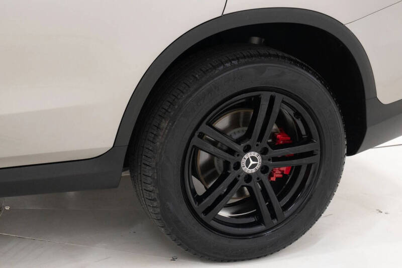 2020 Mercedes-Benz GLC GLC 300