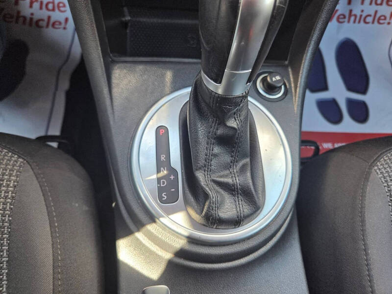2019 Volkswagen Beetle 2.0T S