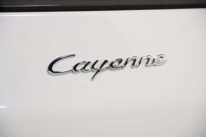 2023 Porsche Cayenne