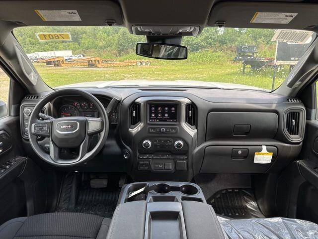 2025 GMC Sierra 3500HD CC Pro