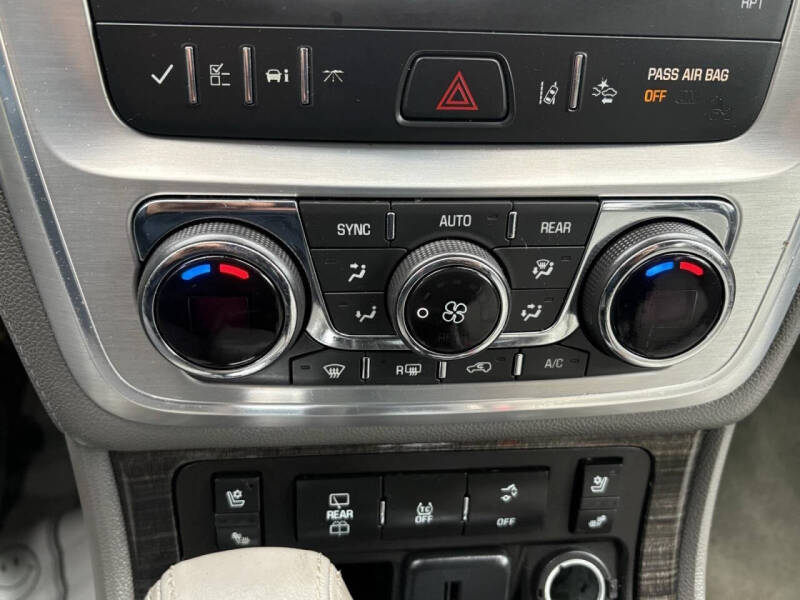 2017 GMC Acadia Limited