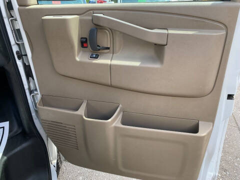 2019 Chevrolet Express 2500