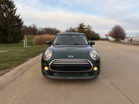 2015 MINI Hardtop 4 Door Cooper
