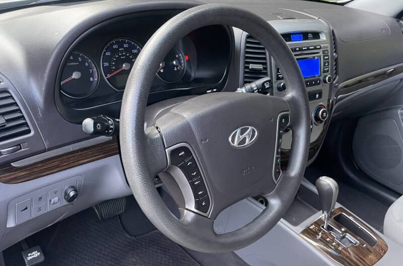 2012 Hyundai Santa Fe GLS