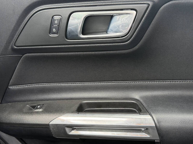 2018 Ford Mustang EcoBoost