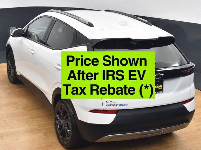 Used 2023 Chevrolet Bolt EUV LT with VIN 1G1FY6S05P4199612 for sale in Conshohocken, PA