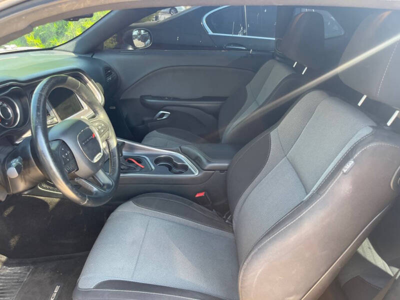 2015 Dodge Challenger SXT