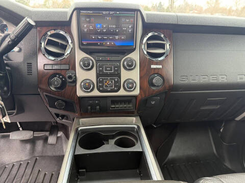 2014 Ford F-350 Super Duty Lariat