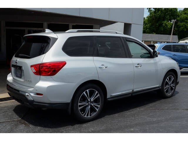 2020 Nissan Pathfinder for sale at EARL DUFF PRE-OWNED CENTER in Harriman, TN