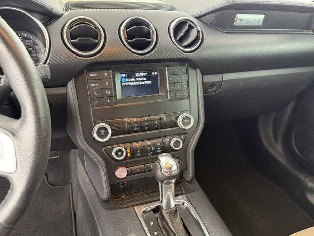 2022 Ford Mustang