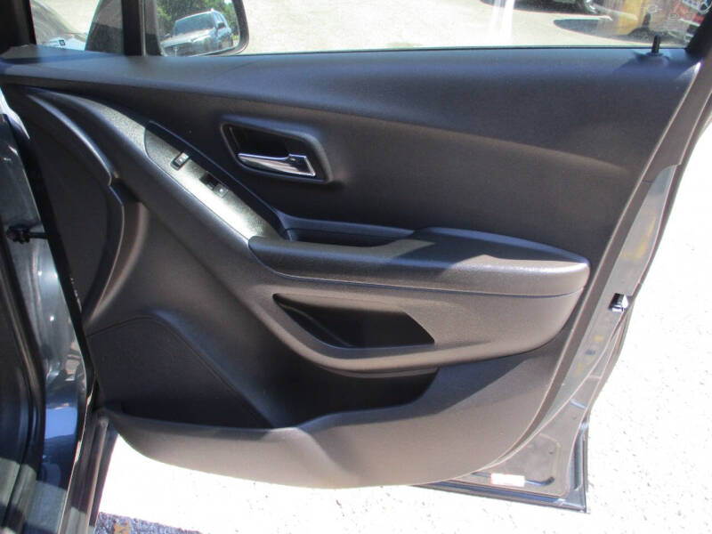 2021 Chevrolet Trax LS