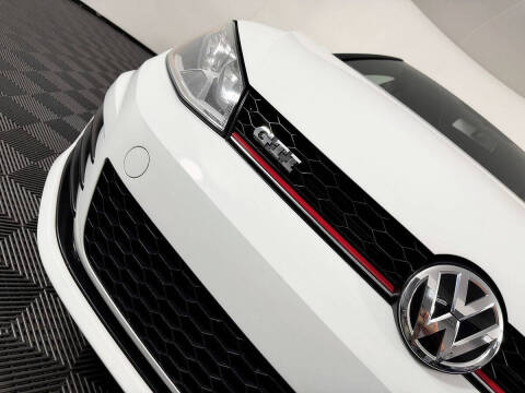2017 Volkswagen Golf GTI S