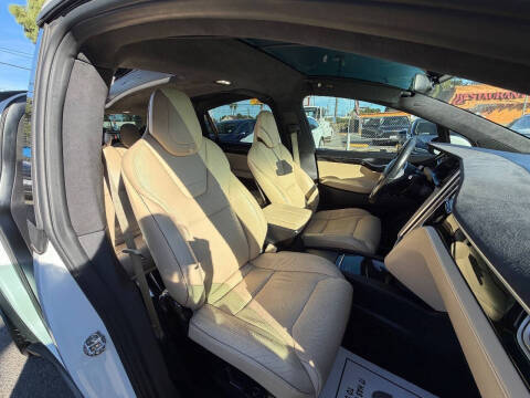 2016 Tesla Model X 75D