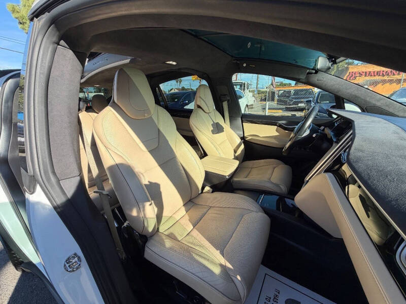 2016 Tesla Model X 75D