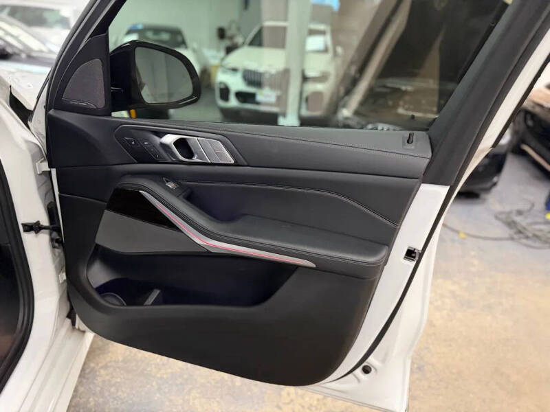 2019 BMW X7 xDrive50i