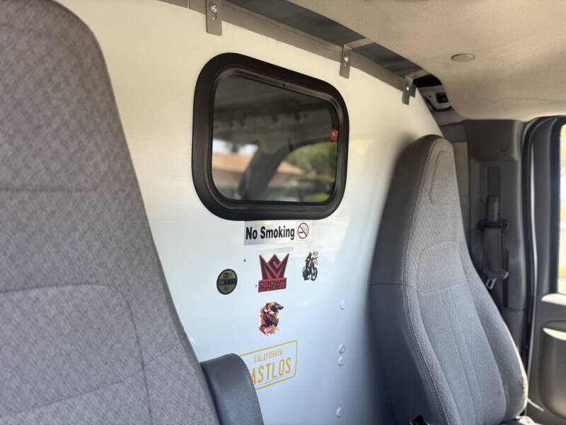 2016 Chevrolet Express 2500