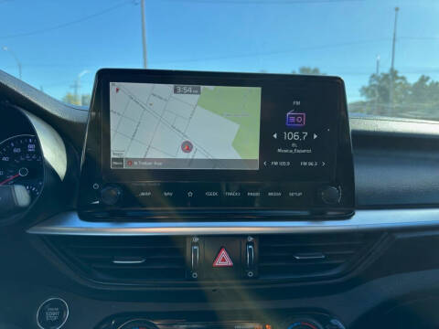 2022 Kia Forte GT Line