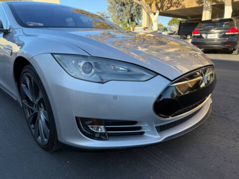 2013 Tesla Model S Performance