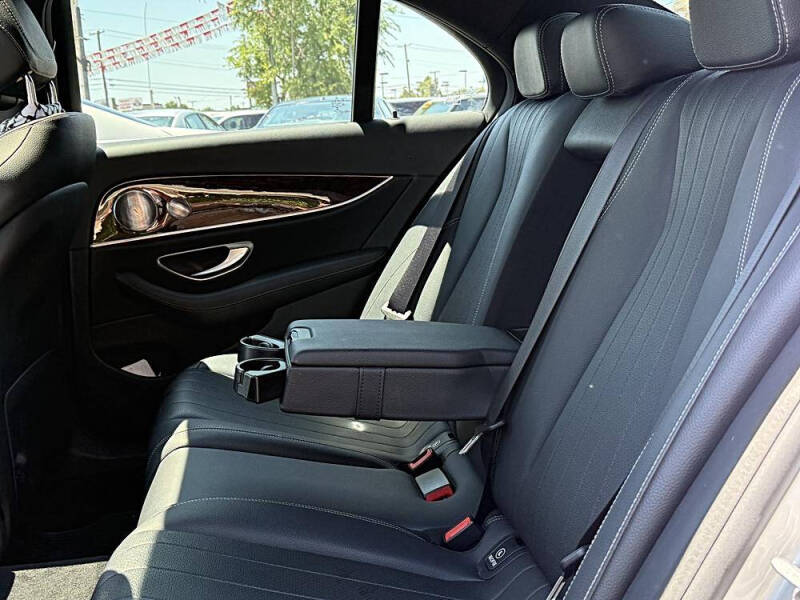 2017 Mercedes-Benz E-Class E 300 4MATIC