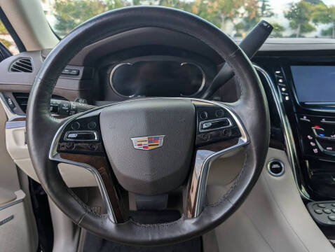 2017 Cadillac Escalade Premium Luxury