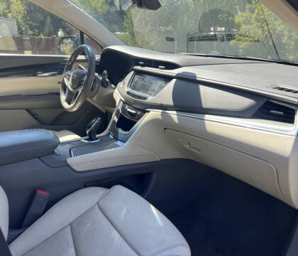 2018 Cadillac XT5 Luxury