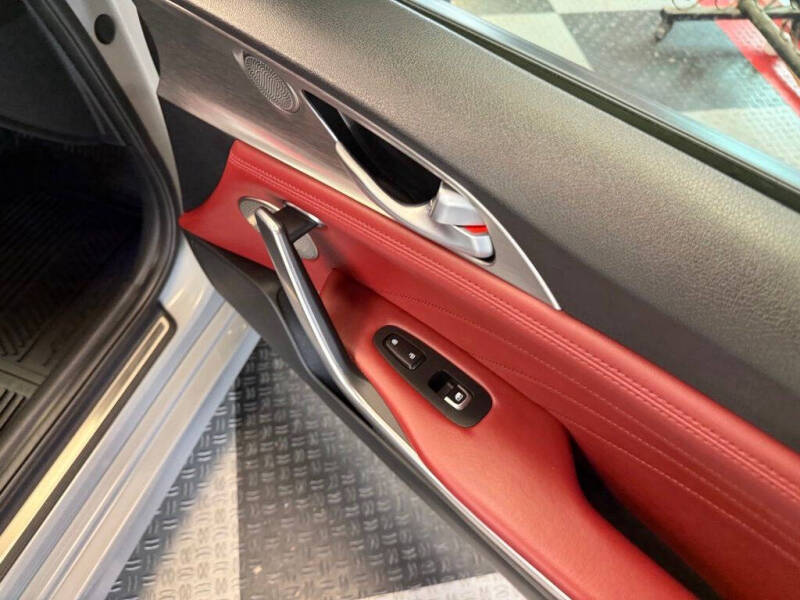 2022 Kia Stinger