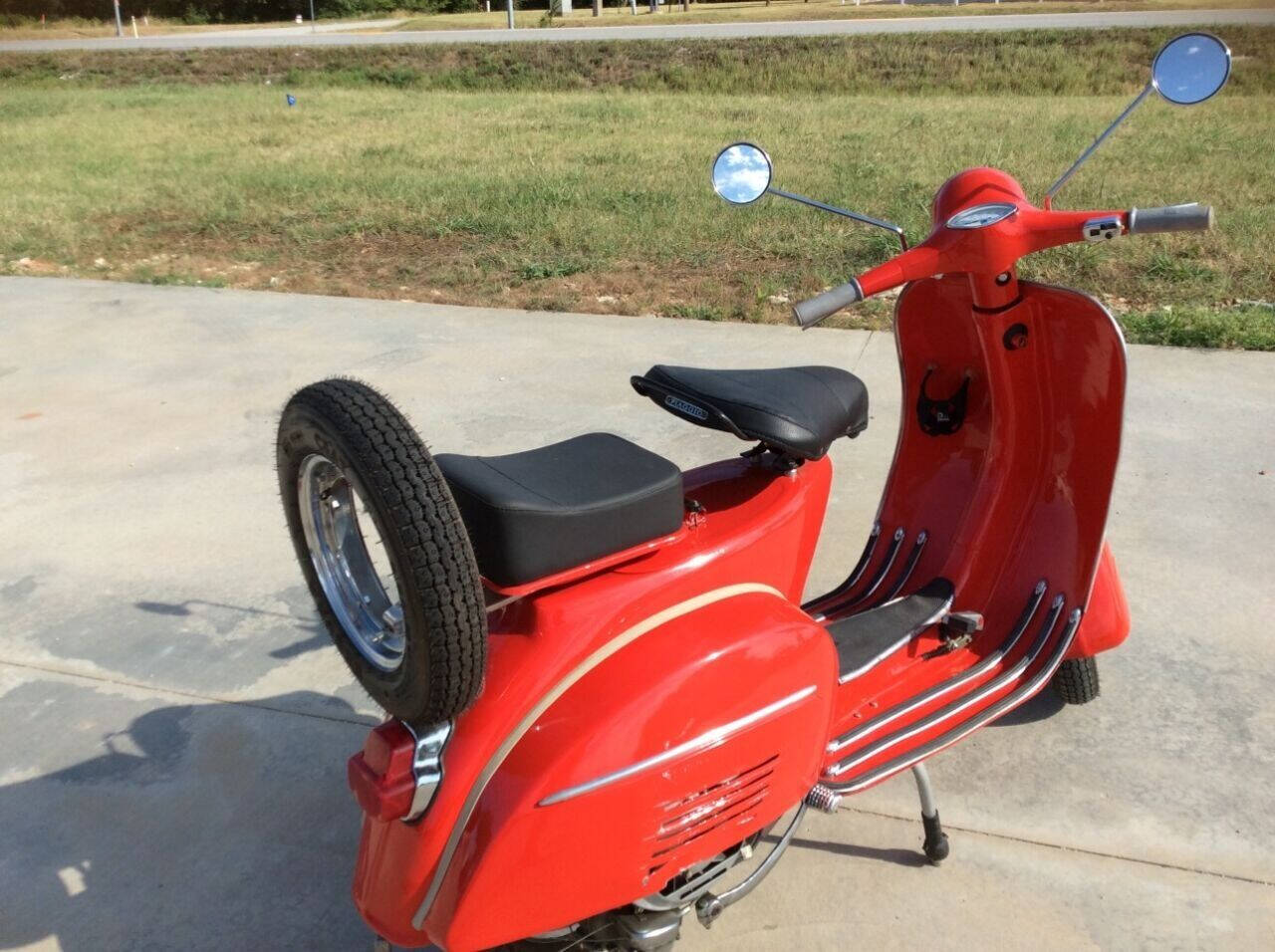 1968 Vespa Sprint 150 for sale at 66 Auto Center and The Dent Shop in Joplin, MO