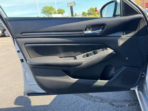 2021 Nissan Altima 2.5 S