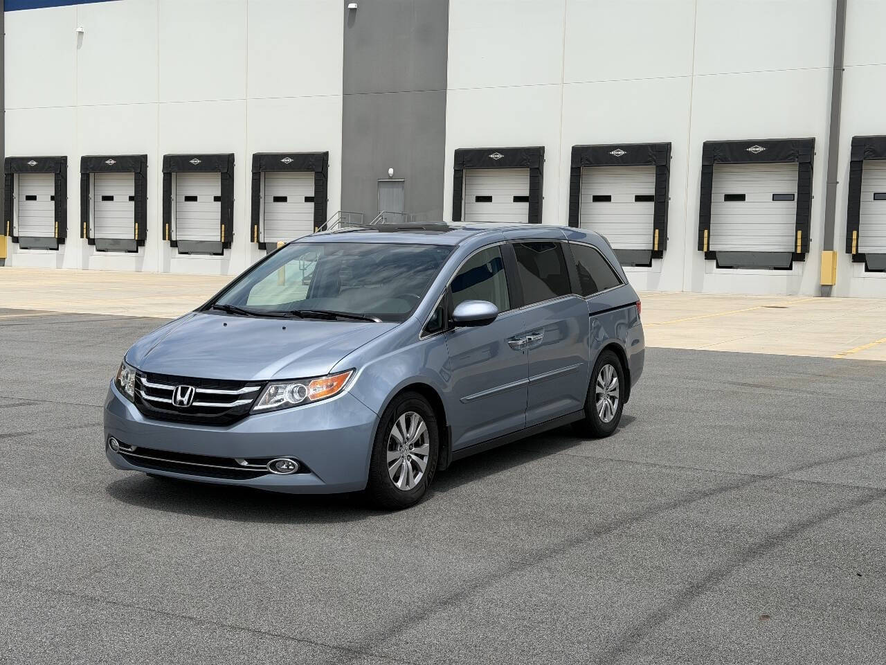 Celestial Blue Metallic 2014 Honda Odyssey Minivan Front-Wheel Drive 6-Speed Automatic