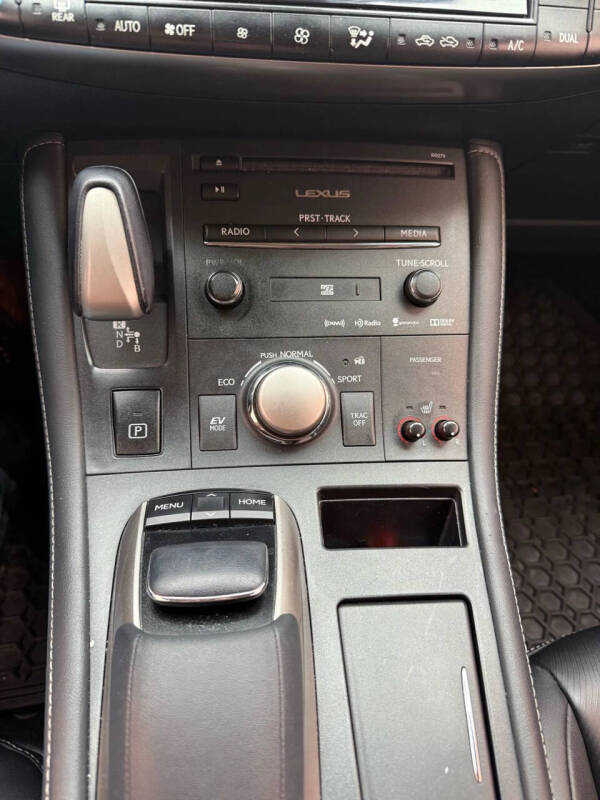 2014 Lexus CT 200h
