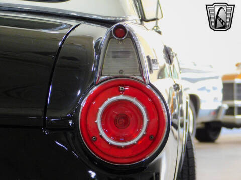 1956 Ford Thunderbird