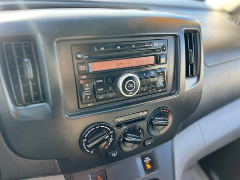 2017 Chevrolet City Express LT