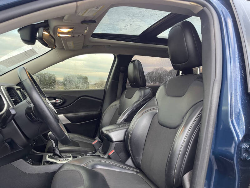 2018 Jeep Cherokee Latitude Plus