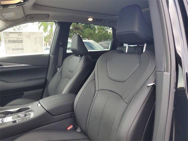 2026 Infiniti QX60 Luxe