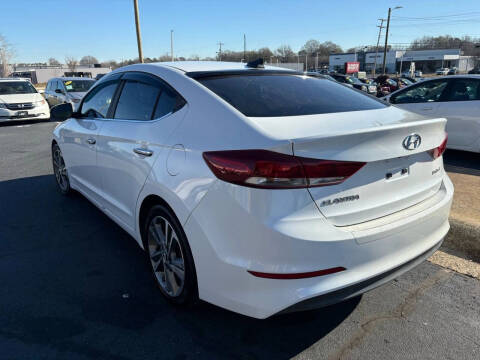 2017 Hyundai Elantra