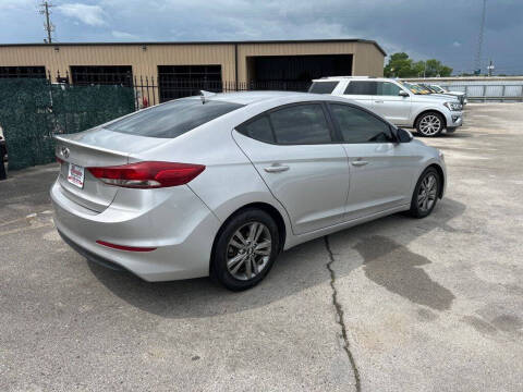 2018 Hyundai Elantra