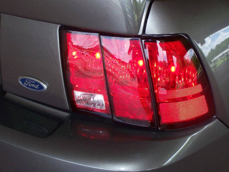 2003 Ford Mustang SVT Cobra