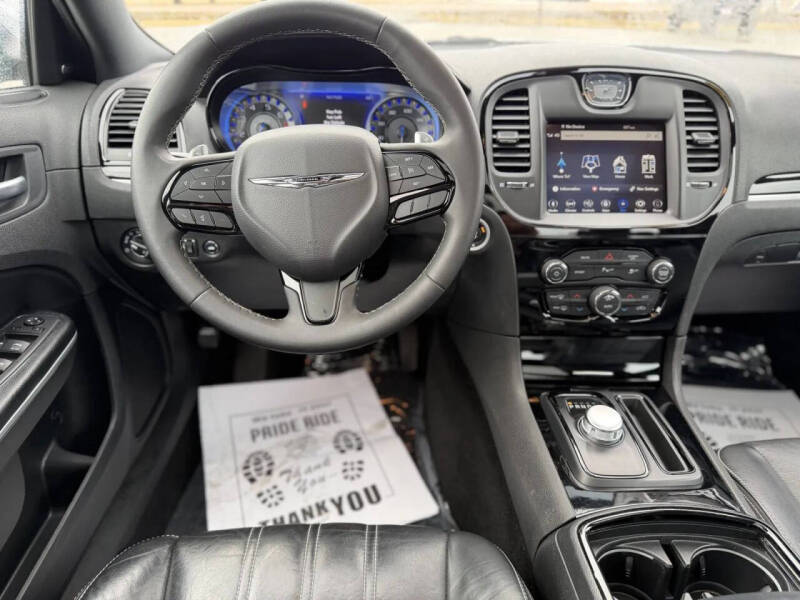 2023 Chrysler 300 S V6