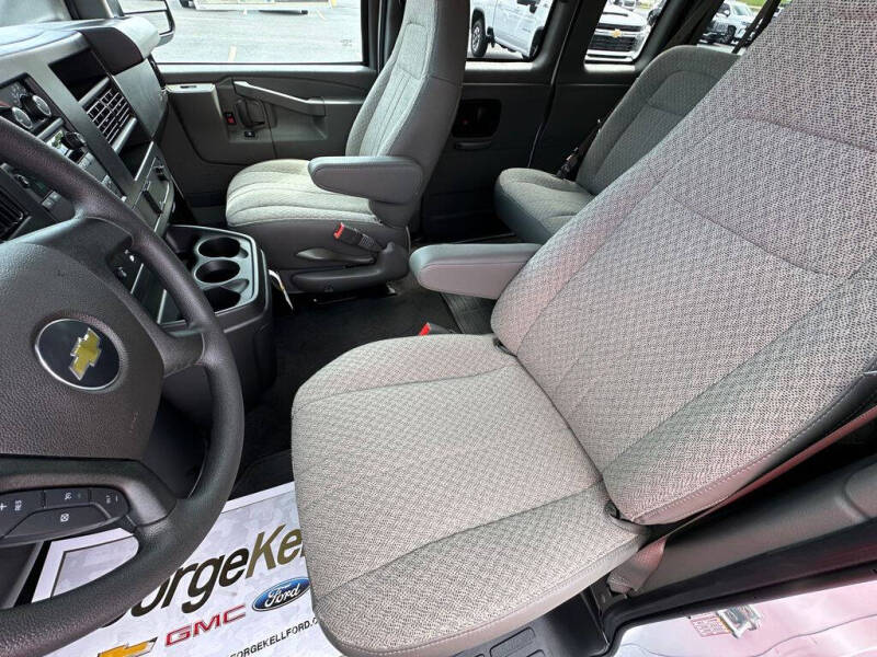 2026 Chevrolet Express LS 3500