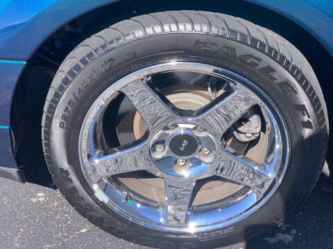 2004 Ford Mustang SVT Cobra