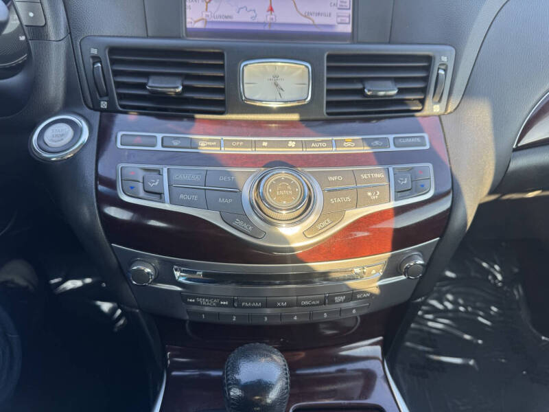 2015 Infiniti Q70L 3.7